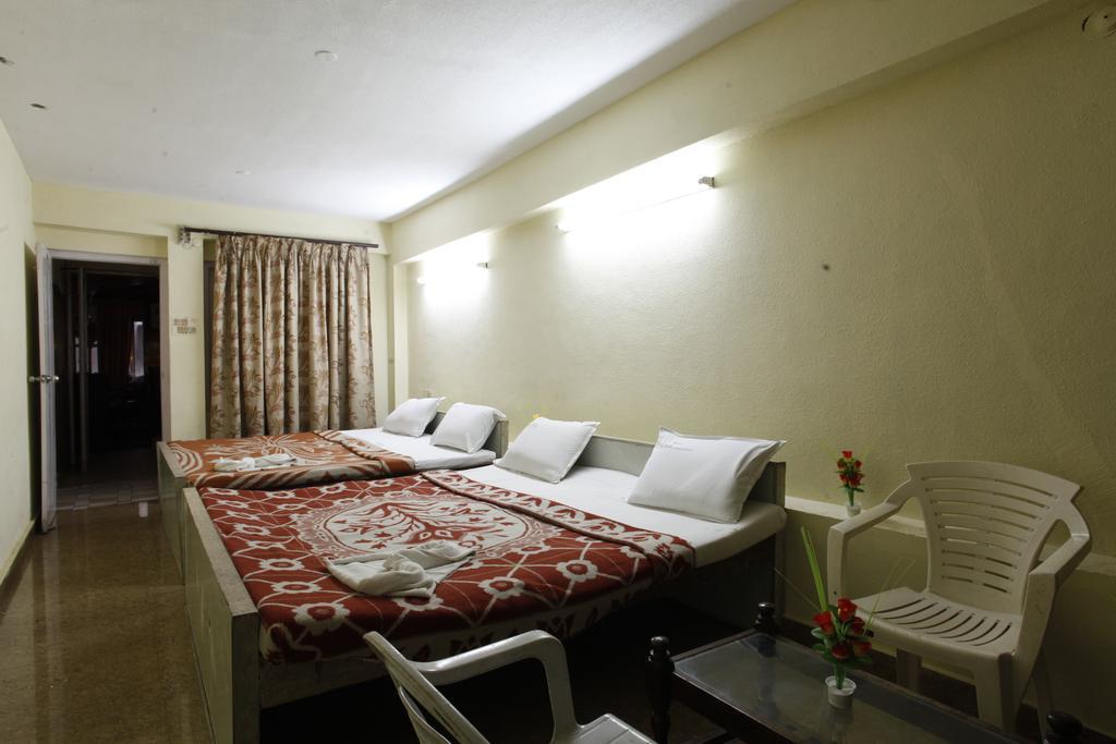 Hotel Saliha International Kodaikanal Exterior photo